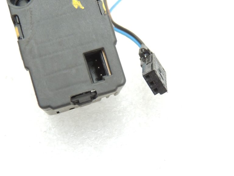 Oriģinālais Ford Fiesta 5 V JD JH LWR servomotors priekšējo lukturu izlīdzināšanai 0307853314