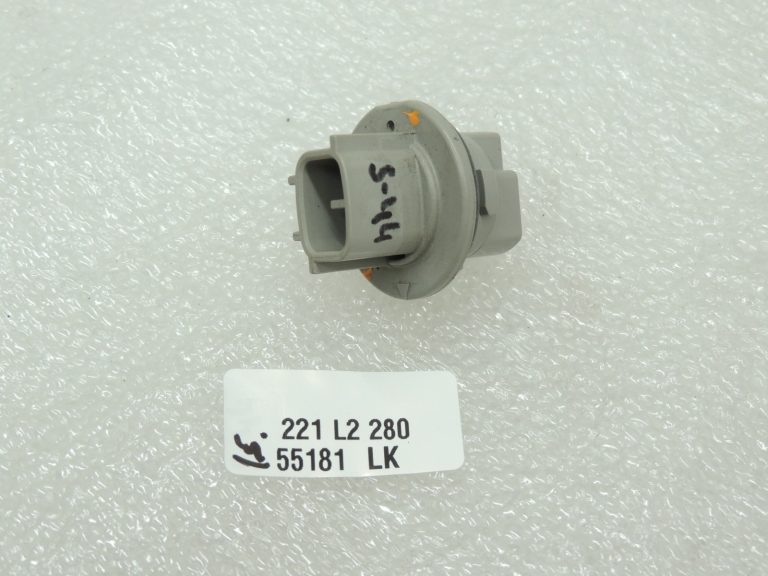 Suzuki Liana ER RH416 Indikatora spuldzes turētājs spuldzes turētājs 3611876F10
