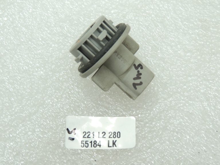 Suzuki SX4 I JB419 Priekšējo lukturu indikatora spuldzes turētājs spuldzes turētājs 3611877A00