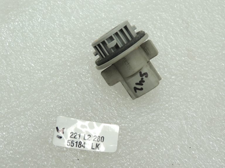 Suzuki SX4 I JB419 Priekšējo lukturu indikatora spuldzes turētājs spuldzes turētājs 3611877A00