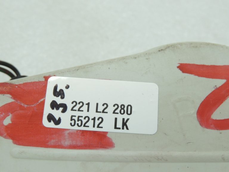 Subaru Impreza I indikatora priekšējais labais indikators 84441FA060