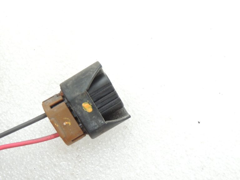 Subaru Forester III SH Xenon priekšējo lukturu vadu instalācijas turētājs 84931SC020