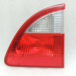 Ford Galaxy 2000-2004 Aizmugurējā labā iekšējā aizmugurējā gaisma YM2113A602AB Aizmugurējais lukturis
