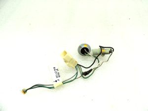 Toyota Rav 4 II XA30 2005-2008 Ārējo aizmugurējo gaismu spuldzes turētājs 8155542090