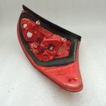 Toyota Rav 4 II XA30 2005-2006 aizmugurējais kreisais ārējais aizmugurējais lukturis 8156142090