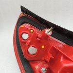 Toyota Rav 4 II XA30 2005-2006 aizmugurējais kreisais ārējais aizmugurējais lukturis 8156142090