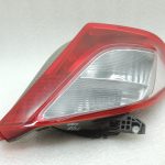 Toyota Yaris XP13 Aizmugurējais labais aizmugurējais lukturis 815510D370 81551-0D370