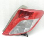 Toyota Yaris XP13 Aizmugurējais labais aizmugurējais lukturis 815510D370 81551-0D370