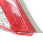 Toyota Yaris XP13 aizmugurējais kreisais aizmugurējais lukturis 815610D370 81561-0D370
