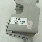 Toyota Corolla Verso AR10 Aizmugurējā luktura turētājs aizmugurējais labais 815570F010