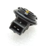 Toyota Avensis T27 2008-2011 Aizmugurējā iekšējā aizmugurējā luktura spuldzes turētājs 8158505110