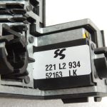 Opel Omega B salons Aizmugurējā luktura turētājs kreisais ārējais 90487483
