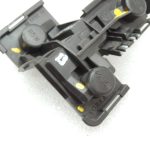 Opel Omega B salons Aizmugurējā luktura turētājs kreisais ārējais 90487483