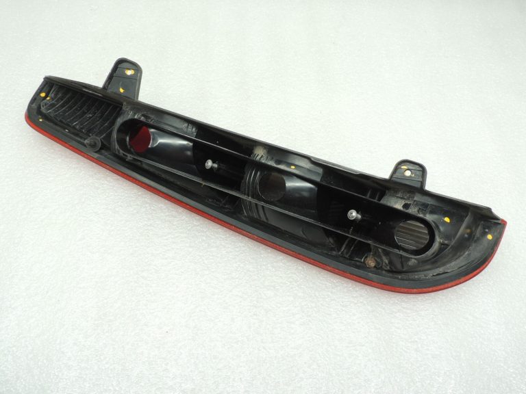 Ford Focus II Turnier Kombi aizmugurējais lukturis pa labi 4M5113A602CB
