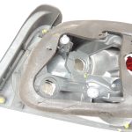Mazda CX-7 aizmugurējais kreisais aizmugurējais lukturis E22151180D aizmugurējais kreisais lukturis