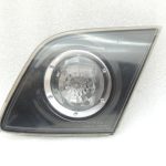 Mazda 3 Hečbeks Interjera aizmugurējais lukturis Labais aizmugurējais lukturis BP4N513J0B DEFEKTĪVS