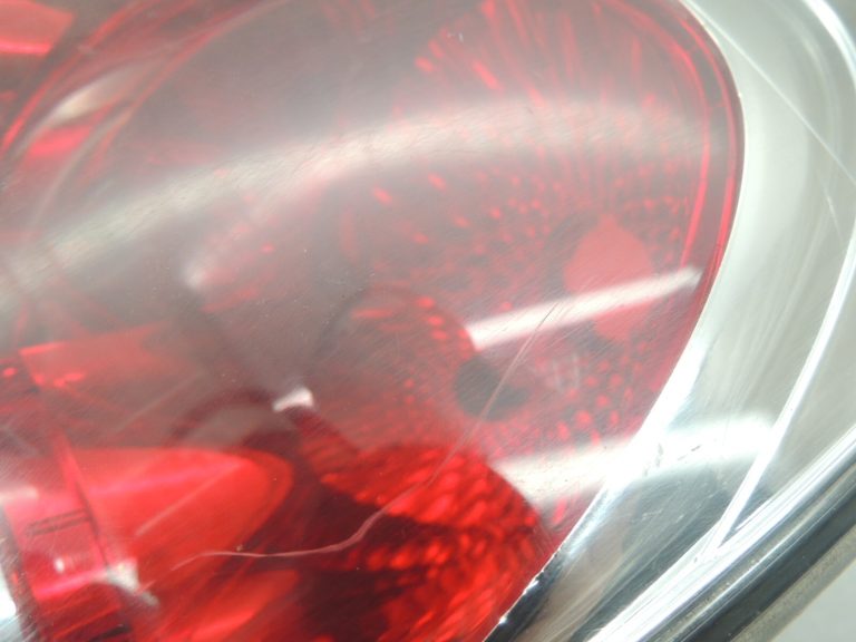Mazda 6 Hečbeks ārējais aizmugurējais lukturis Labais aizmugurējais lukturis GJ6A51170E