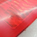 Alfa Romeo 147 (937. tips) 3 durvju aizmugurējais lukturis kreisās aizmugurējās gaismas iekšpusē 46556346