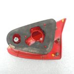 Alfa Romeo 147 (937. tips) 3 durvju aizmugurējais lukturis kreisās aizmugurējās gaismas iekšpusē 46556346