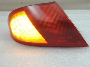 Alfa Romeo 166 (936. tips) Sedans Ārējais kreisais aizmugurējais lukturis 60597302