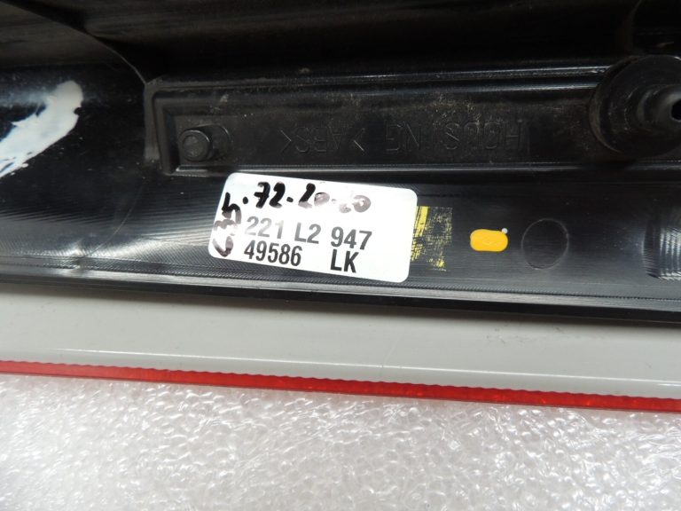 Volvo XC90 Aizmugurējā labā aizmugurējā luktura atstarotāja vāks 9483772