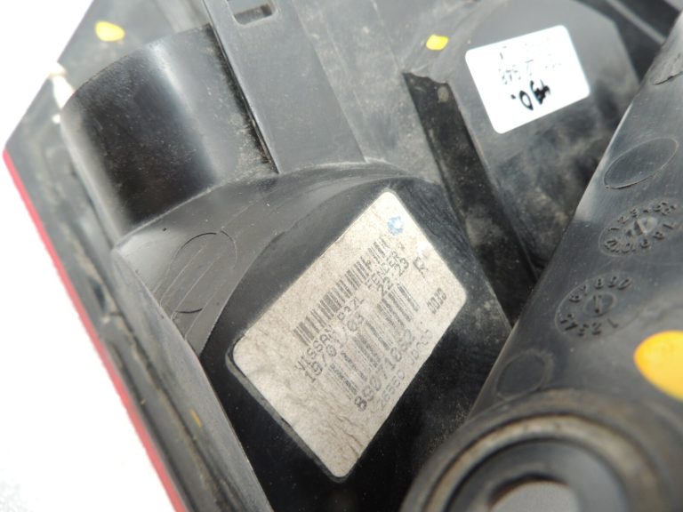 Nissan Qashqai J10 Aizmugurējais labais ārējais aizmugurējais lukturis 26554JD00A