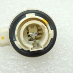 Nissan Qashqai J10 aizmugurējā apgaismojuma spuldzes turētājs spuldzes turētājs salons 26242AU400