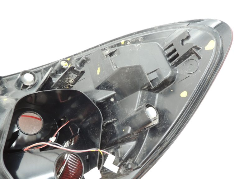 Renault Captur I 2017-2019 LED aizmugurējais lukturis aizmugurējais kreisais 265557849R
