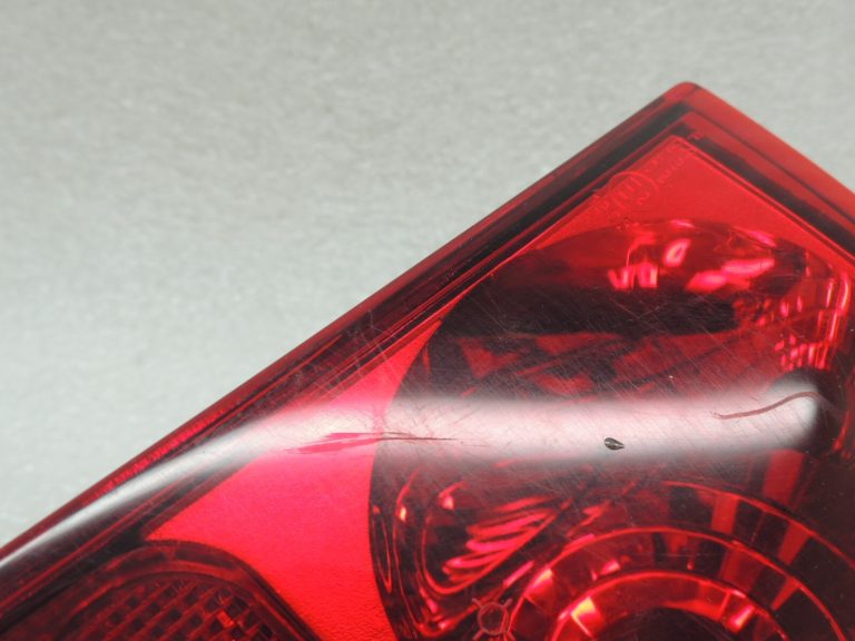 Renault Espace IV Aizmugures miglas lukturis Aizmugures labās puses miglas lukturis 8200027154