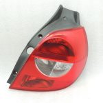 Renault Clio III Hečbeks 05-09 Aizmugures lukturis pa labi Aizmugures lukturis 8200459960