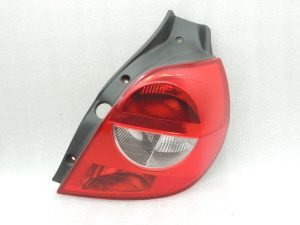 Renault Clio III Hatchback 05-09 Задний фонарь правый Задний фонарь 8200459960
