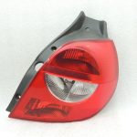 Renault Clio III Hečbeks 05-09 Aizmugures lukturis pa labi Aizmugures lukturis 8200459960