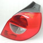 Renault Clio III Hečbeks 05-09 Aizmugures lukturis pa labi Aizmugures lukturis 8200459960
