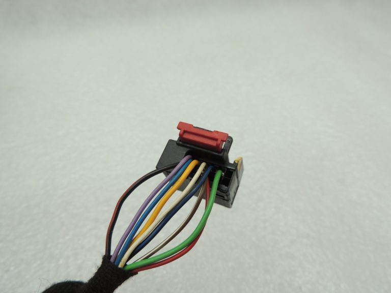 VW Tiguan 5N Ārējais spogulis pa labi DECKABLE B9A / LB9A 5N1857502AK