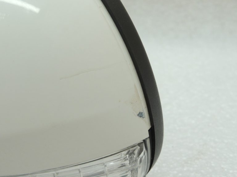 VW Tiguan 5N Ārējais spogulis kreisais DECKABLE B9A / LB9A 5N1857501AH