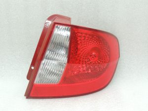 Hyundai Getz 06- Aizmugurējais lukturis labais aizmugurējais lukturis 924201C500