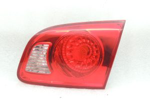 Hyundai Santa FE II 05-09 Aizmugurējais lukturis iekšpusē labajā aizmugurējā lukturī 924602B000