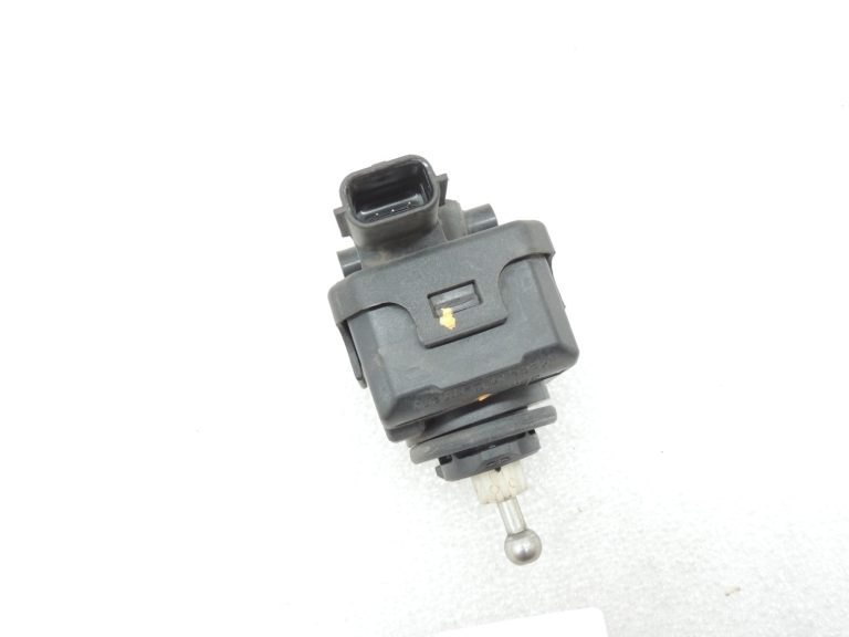 Kia Ceed ED priekšējo lukturu piedziņa LWR priekšējo lukturu nolīdzināšana 921301H000