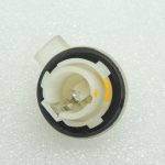 Mitsubishi Colt CZ3 3 durvju 2004-2012 Interjera aizmugurējā apgaismojuma spuldzes turētājs 8395A013