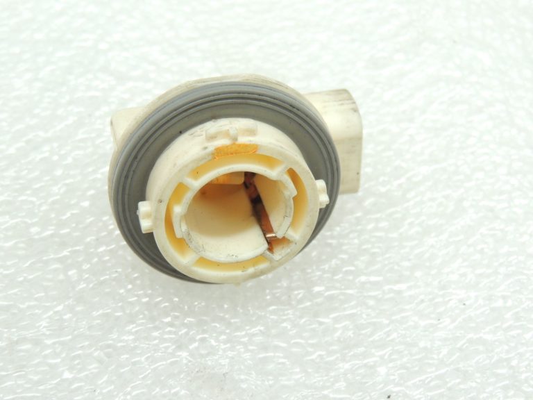 Chevrolet Captiva C100 2006-2010 Halogēna lukturi Indikatora luktura turētājs
