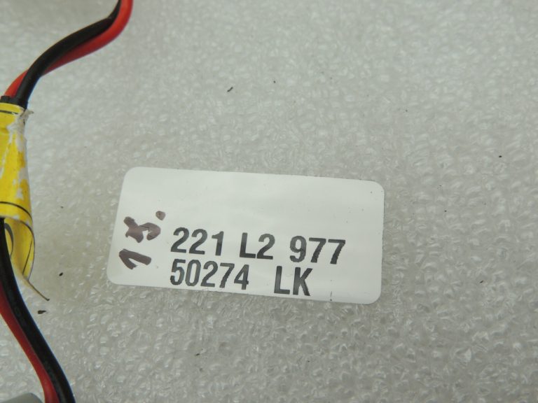 Kia Sportage III SL salona aizmugurējā apgaismojuma spuldzes turētājs 924903W010