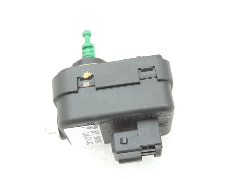 Volvo V70 II S80 I S60I Servomotors LWR priekšējo lukturu nolīdzināšanai 9178539