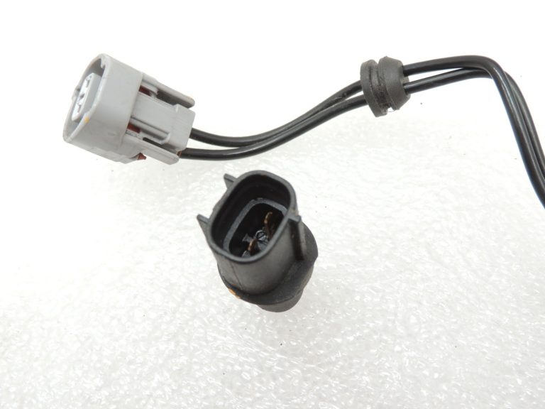 Volvo S40 II V50 C30 priekšējo lukturu Gcp spuldzes turētājs ar kabeli 30655971