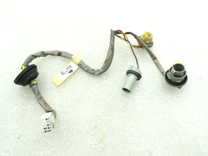 Chevrolet Cruze Sedans Ārējais aizmugurējais lukturis Aizmugurējā luktura turētājs 95393944