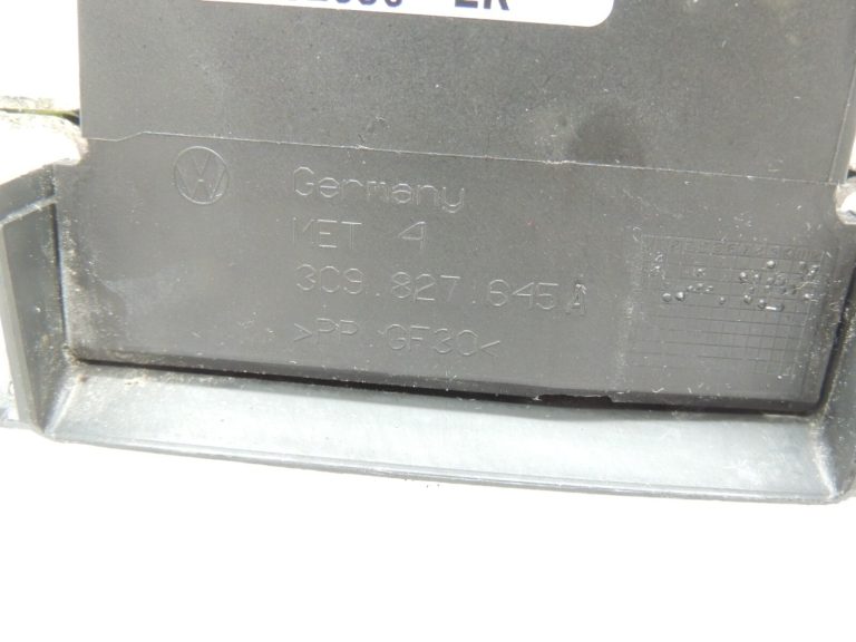 Oriģināls VW Tiguan 5N 08-11 gads Aizmugures durvju slēdzene 5M0827505B