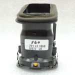 VW Tiguan 5N 08-11 Gaisa ventilācijas atveres priekšējais kreisais 5N0819703A