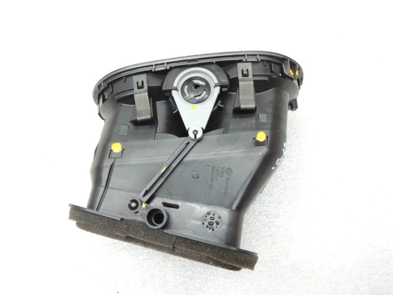 VW Tiguan 5N 08-11 Gaisa izplūdes atveres priekšējā labā 5N0819704A