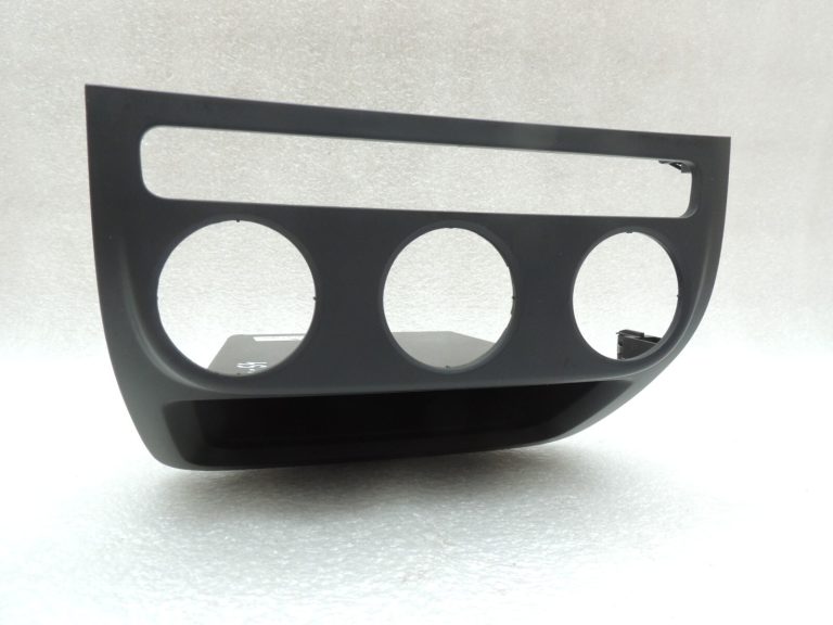 VW Tiguan 5N 08-11 Noliktavas nodalījuma vāks Klimata kontroles paneļa vāks 5M0820039C