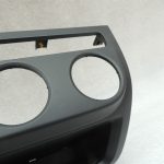 VW Tiguan 5N 08-11 Noliktavas nodalījuma vāks Klimata kontroles paneļa vāks 5M0820039C