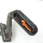 VW Tiguan 5N Priekšējo durvju instalācija priekšējā labajā pusē 5N1971121G
